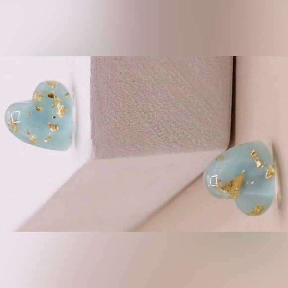 Blue Heart Gold Flake Fleck Glitter Sparkle Resin Dainty Tiny Stud Post Earrings - Picture 10 of 16
